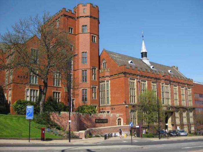 2023 Fully-funded Scholarships at University of Sheffield, UK, + Scholarships at University of Strathclyde, UK