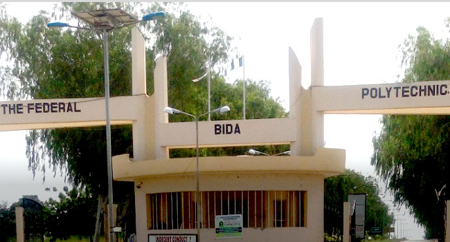 fed poly bida entrance gate