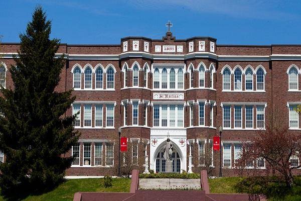 2022 English Proficiency Scholarships at Saint Martin’s University, USA