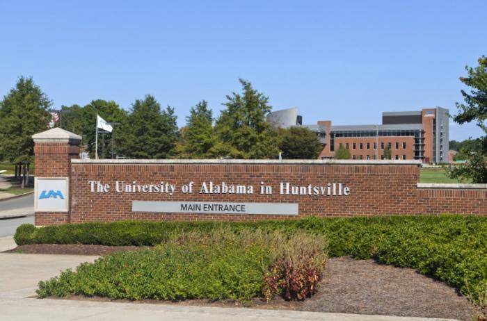 2022 Foundation in Excellence International Freshman Automatic Merit Scholarships at University of Alabama – USA