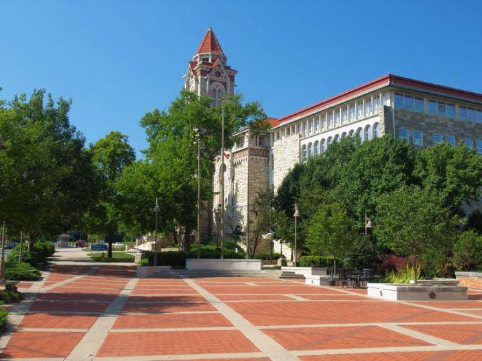 2023 International Excellence Scholarships at University of Kansas, USA