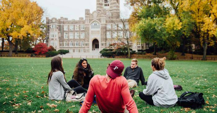 Jogues Scholarships at Fordham University, USA - 2022