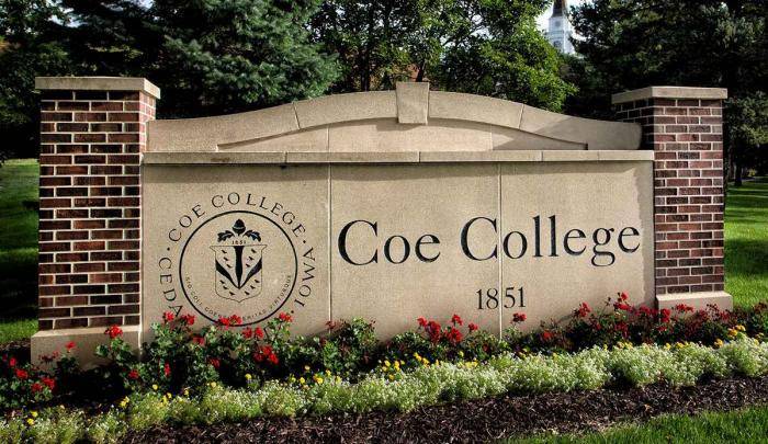 Need-Based Financial Aid at Coe College, USA - 2022