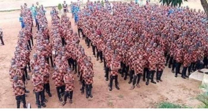 Anambra students rock Igbo traditional attire to school